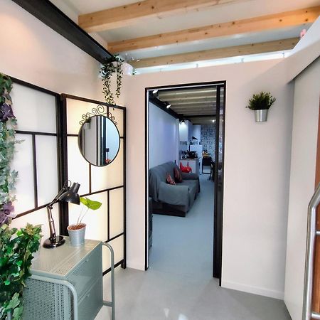 Vilafragglerock, Casa De Diseno Moderno En Pontedeume Kültér fotó