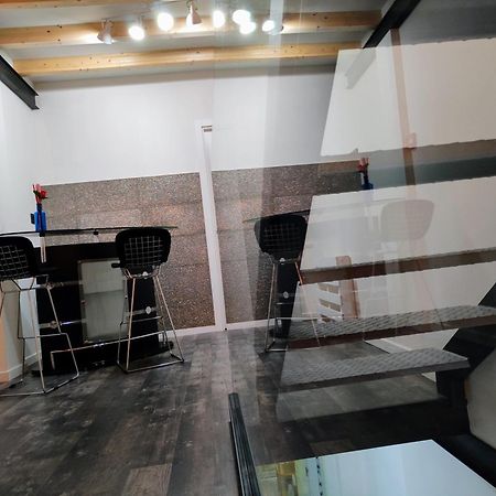 Vilafragglerock, Casa De Diseno Moderno En Pontedeume Kültér fotó